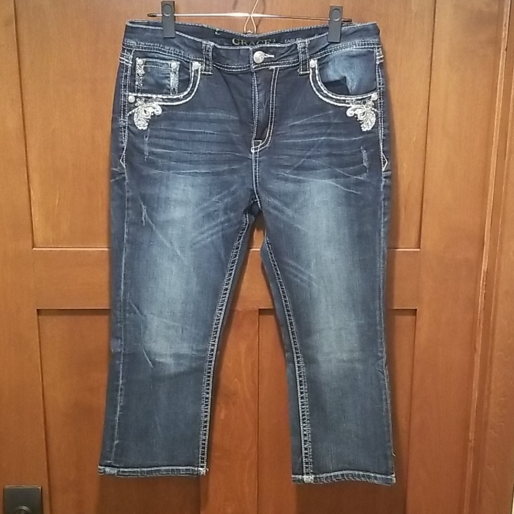 Grace in LA women's capris